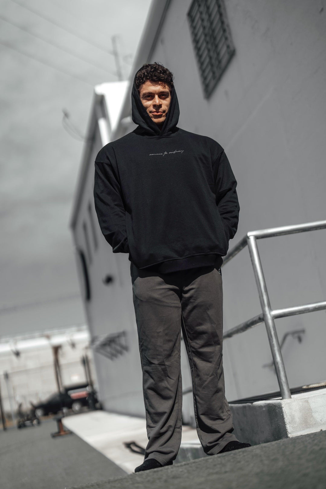 Lax Straight Cut Joggers - Gray