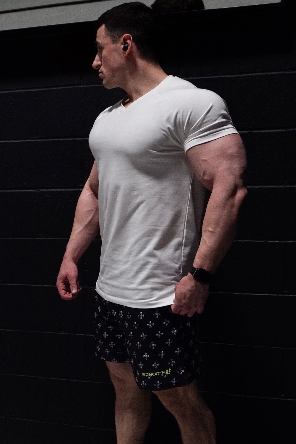 V Neck Muscle-Fit T-Shirt - White