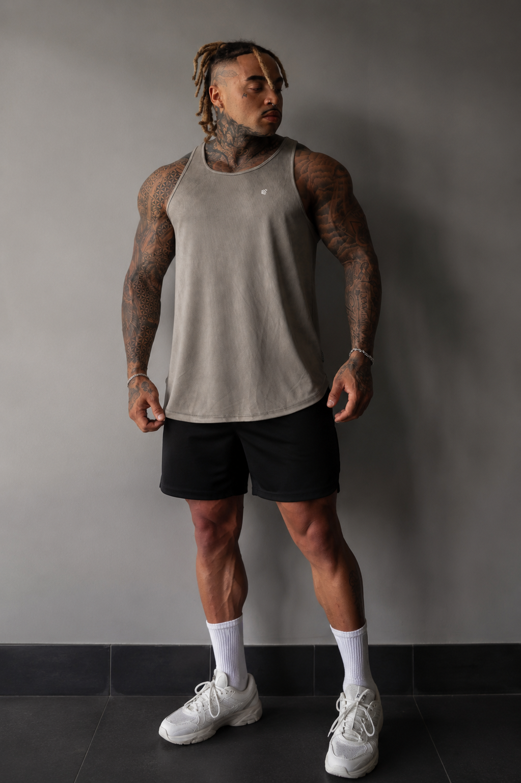 Fast-Dry Bodybuilding Workout Stringer - Dusted Khaki