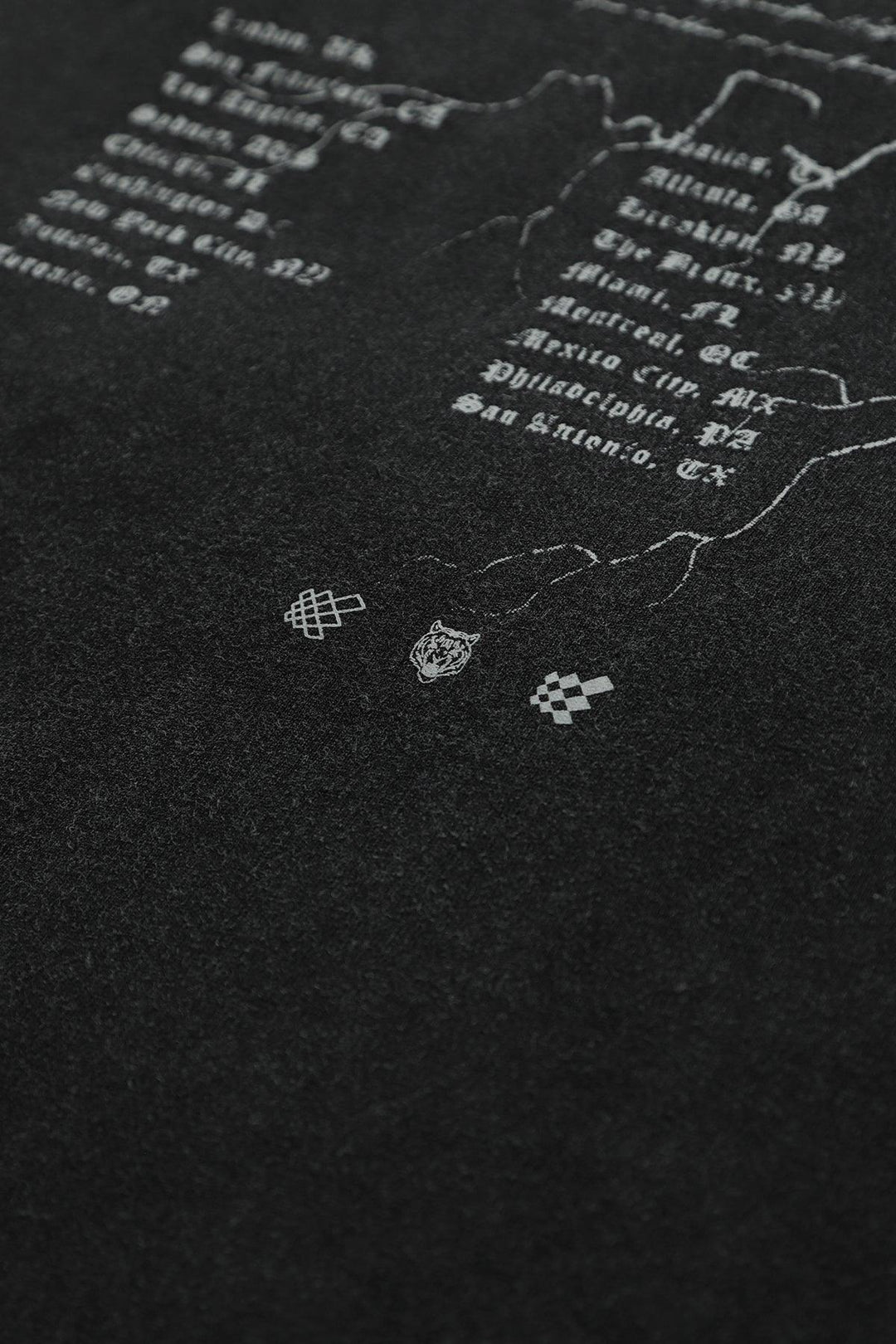 Vintage Oversized T-Shirt - Tigerus Invictus - Jed North